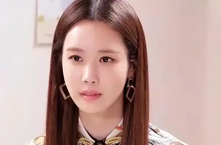 李多海主演的电影(对于昔日的女神竟然变成现在的样子)