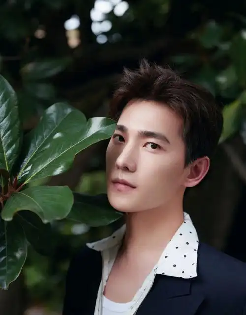 杨洋30岁状态 #你不说我不说你们谁能看出来我们  的帅小伙已经30了