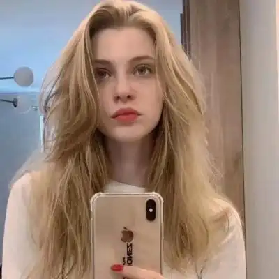 高级感欧美女生头像高清好看的高级感ins小众欧美女生头像图片