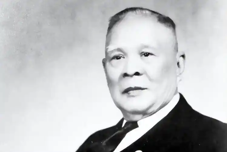 传奇人物司徒美堂,和罗斯福总统,孙中山先生关系匪浅,开国大典时登上