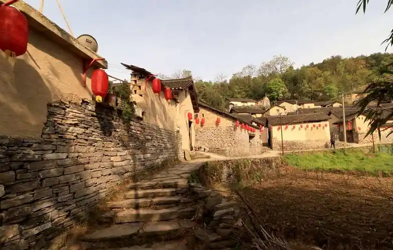 其它 醉美古苗寨——竹山 写美篇在湘西边陲 凤凰县千工坪 有一座古老