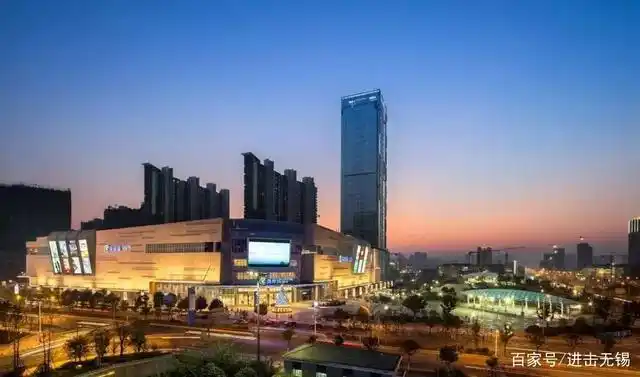 三阳广场大商圈:恒隆,八佰伴,苏宁,大东方百货,百盛,从国际一线大牌