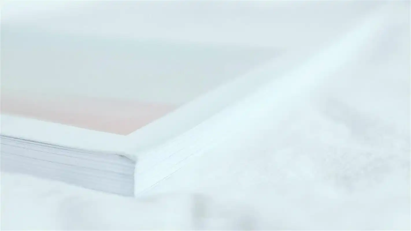 小清新白色治愈系静物高清电脑壁纸下载