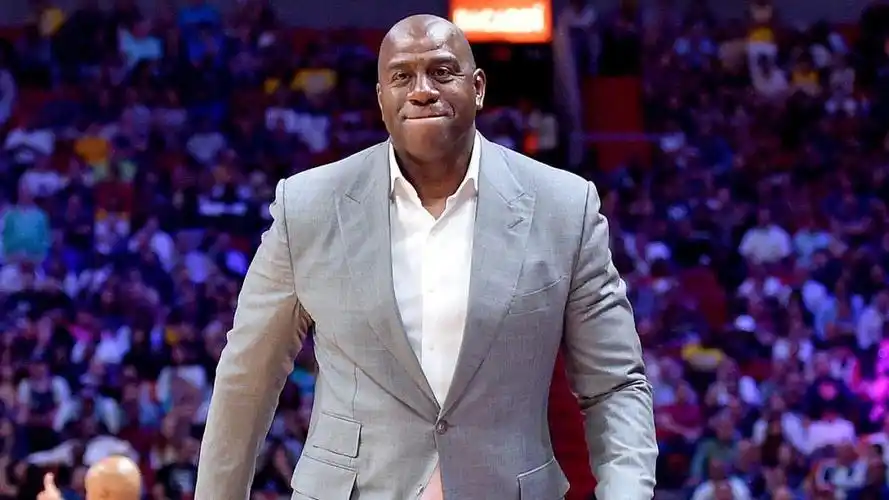 相比起魔术师约翰逊的消息,湖人接下来所传出的消息同样非常重要.