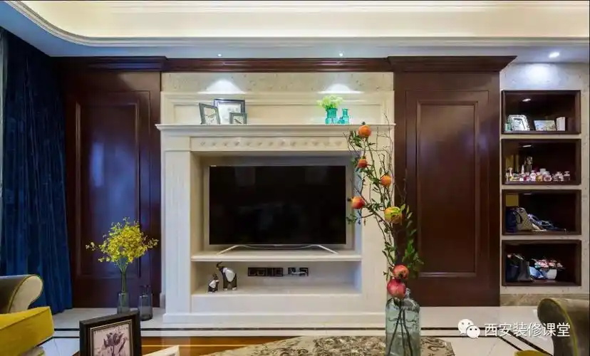 电视墙两边都有门怎么装修829