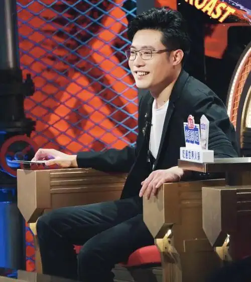 大司马受邀参加吐槽大会登台表现出色王建国现场夸赞miss