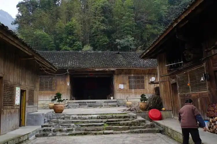 5.恩施胡家大院