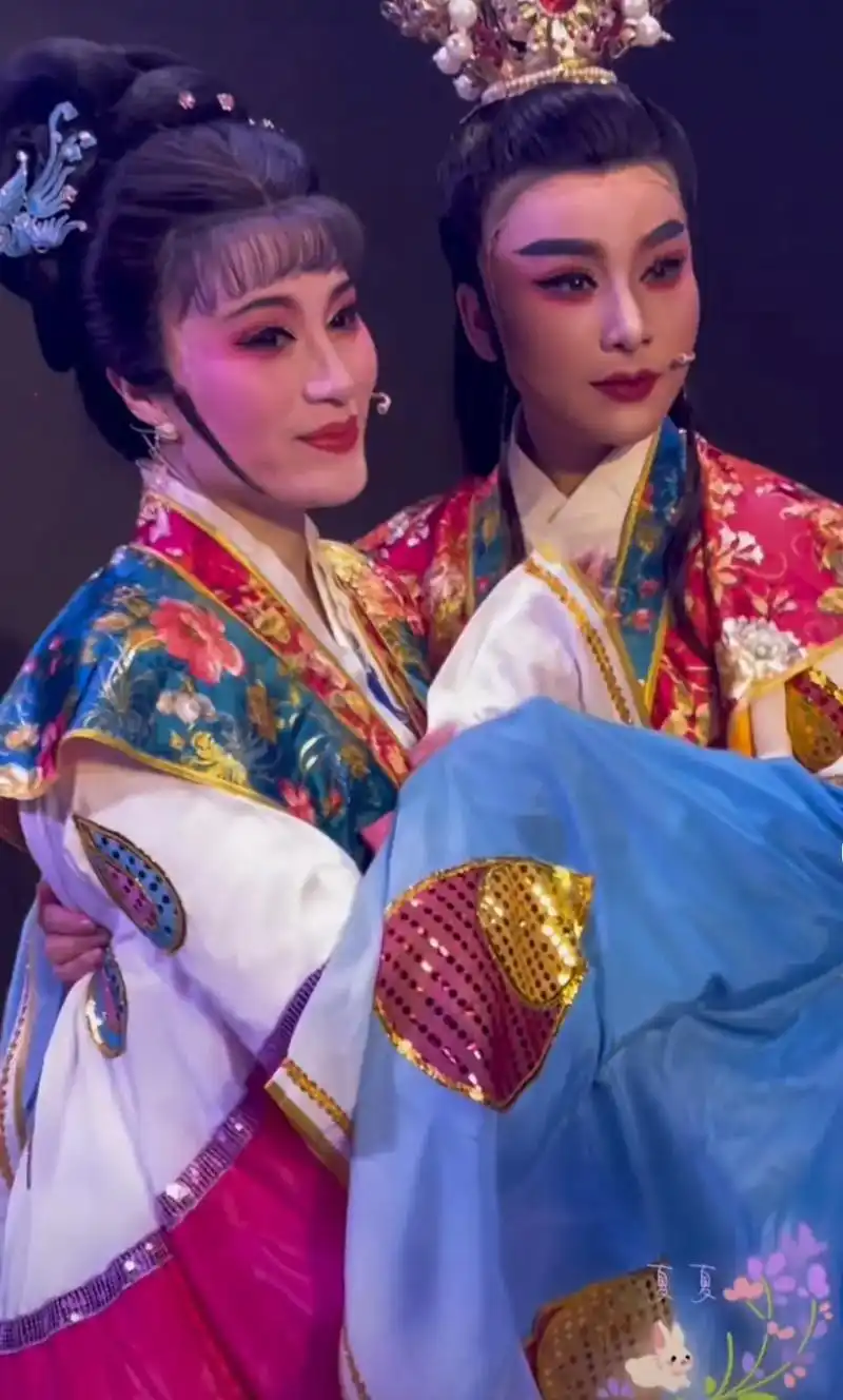 越剧 小生熊连芬小旦刘巧娜原配夫妻感情就是不一样919117