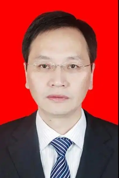 05—巴中市人大常委会党组成员,副主任,巴中市巴州区委书记2011.