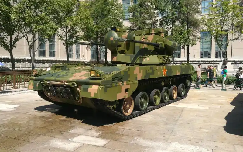 【军事】【武器】端午到军博