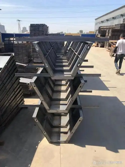 水沟钢模板 现浇水沟模板 安装方式