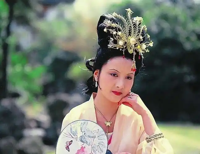 《红楼梦》里王熙凤不是一个合格的管理者?