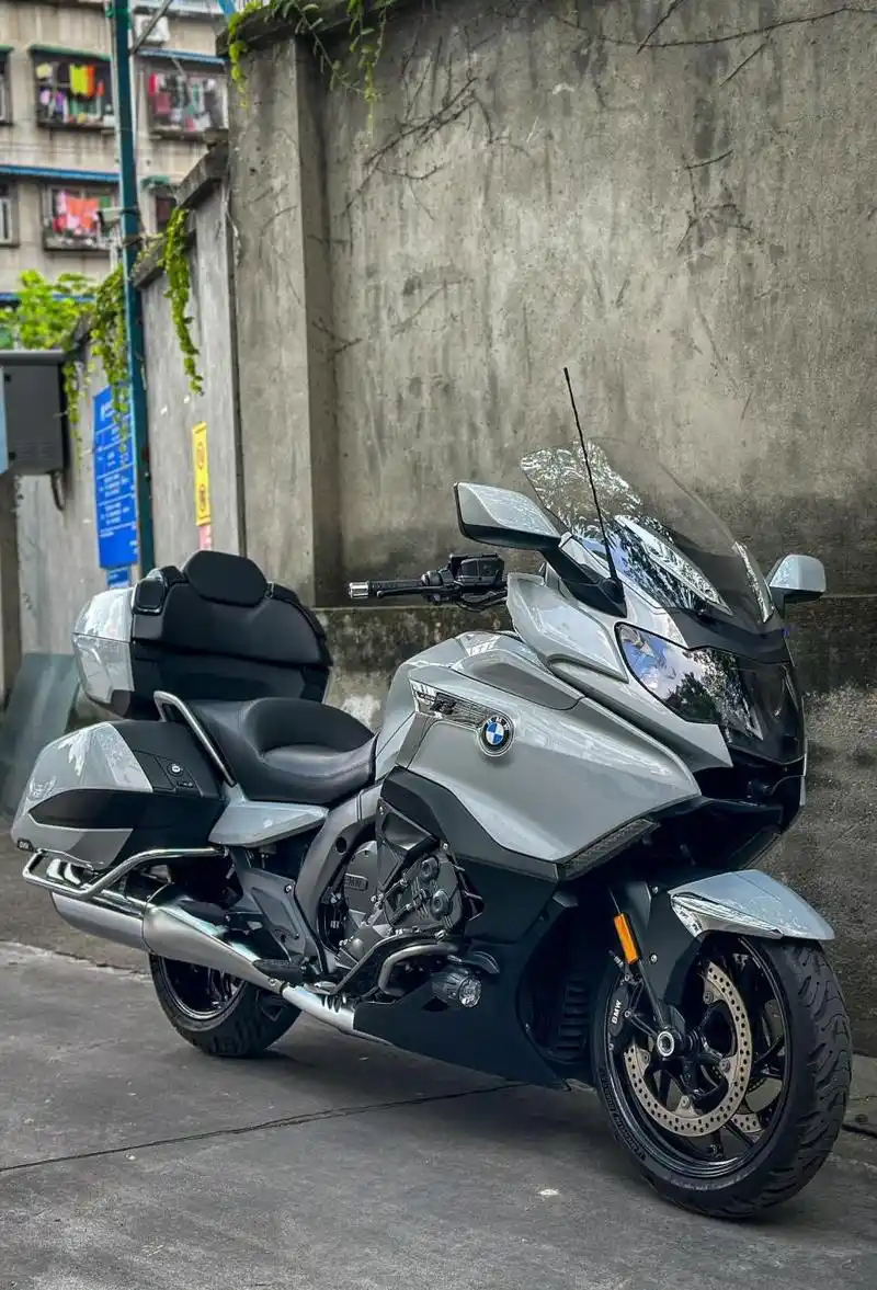 宝马 k1600ga  上牌时间:2021年6月 公里数:7982 过户次数:2  车况