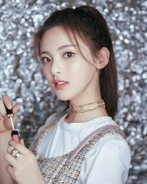 不错的小姐姐就要离开这个舞台了,像搞笑担当的于美红以及可爱的王晴