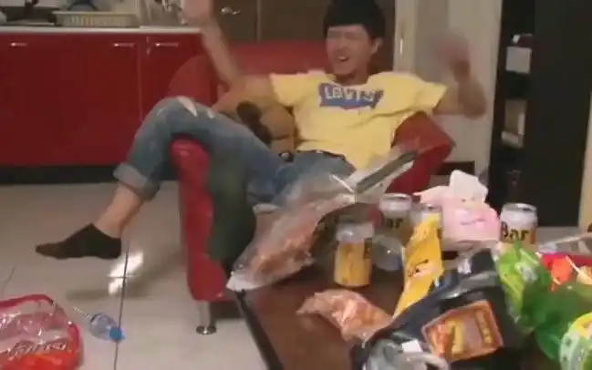 【杰哥不要阿伟死了】酒后连续耍酒疯大喊大叫快哉再来两个小时的彬彬