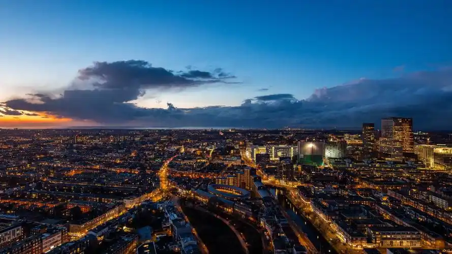 荷兰海牙,夜晚,城市,天际线图片,4k高清风景图片,娟娟壁纸