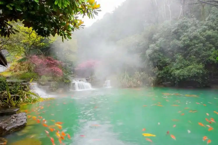 其它 兰溪《六洞山》 写美篇这次拍摄得到六洞山景区领导大力支持,由
