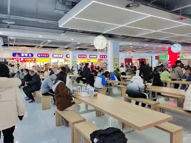 师范大学高校食堂档口,无房租无转让费!