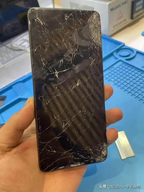 华为b5屏幕更换价格(手机维修价格以及注意事项)