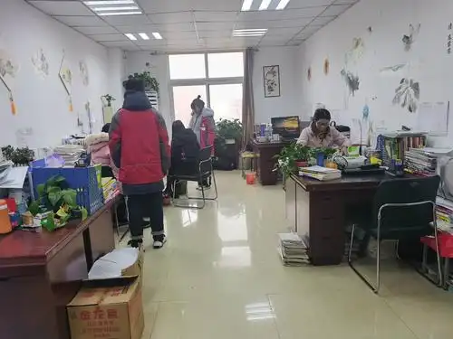 办公室评比我最美"——记息都实验学校初中部12月份最美办公室评选