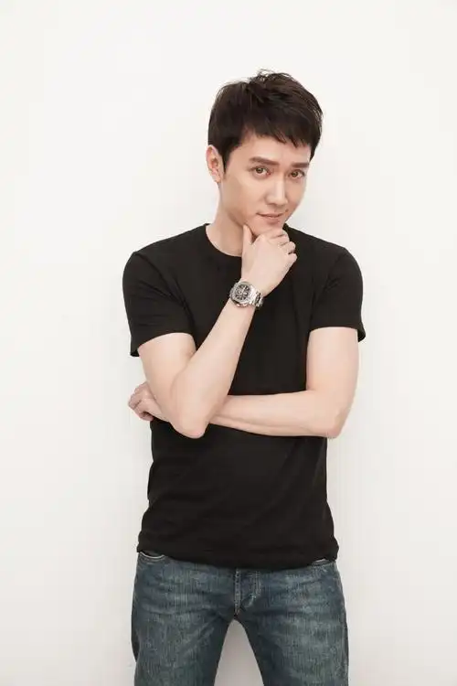 冯绍峰帅气高清写真图片