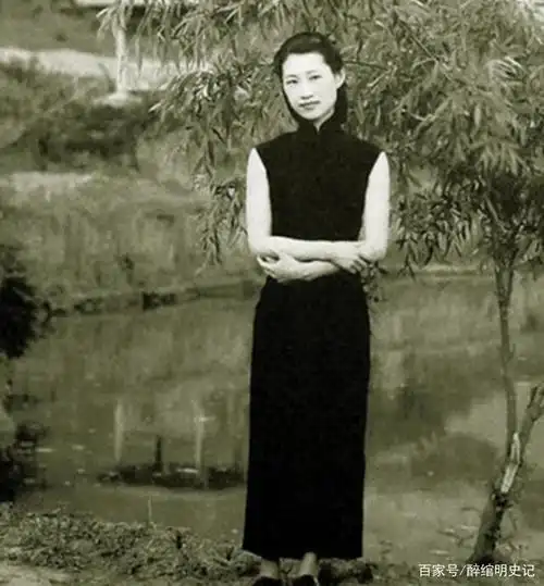 长海也涌现出了很多英雄人物,比如青帮大佬杜月笙,民国第一杀手王亚樵