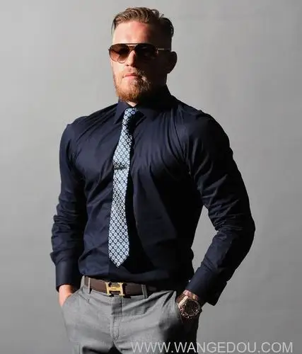 穿上衣服的康纳麦格雷戈竟是如此帅气的时尚达人