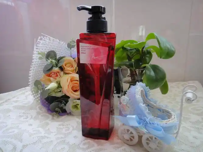 【pola】宝丽花语沐浴露(玫瑰花香型)