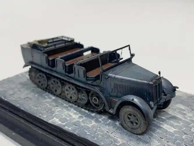 橘模型172sdkfz7半履带兵员运输车