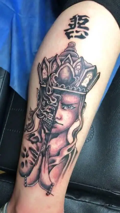> 平顶山刺青 攒了一堆作品没放半佛半魔#平顶山纹身##郑州纹身