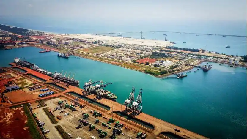 马来西亚关丹港新深水港区刷新单月吞吐量纪录