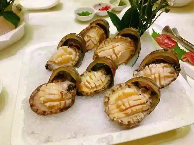 一品鲜海鲜火锅(海信广场店)-"和朋友去海信广场逛,赶上中午饭就想吃