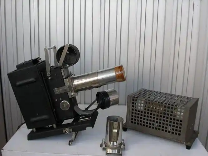 请教有关老式进口投影机的问题