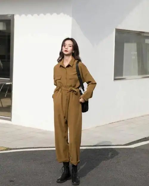 马丁靴的21个穿搭示范可盐可甜时髦炸了