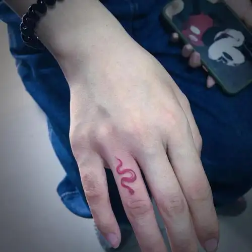 手指小蛇_纹身吧社区 - 纹身大咖