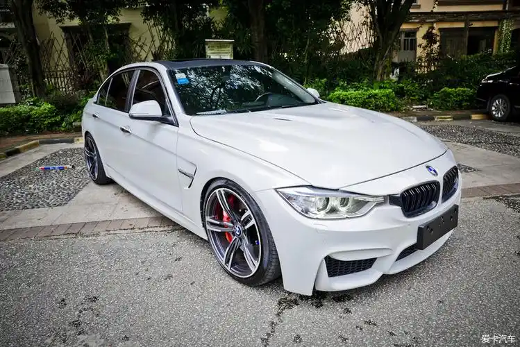 宝马3系爆改案例分享包围轮毂排气刹车避震内饰