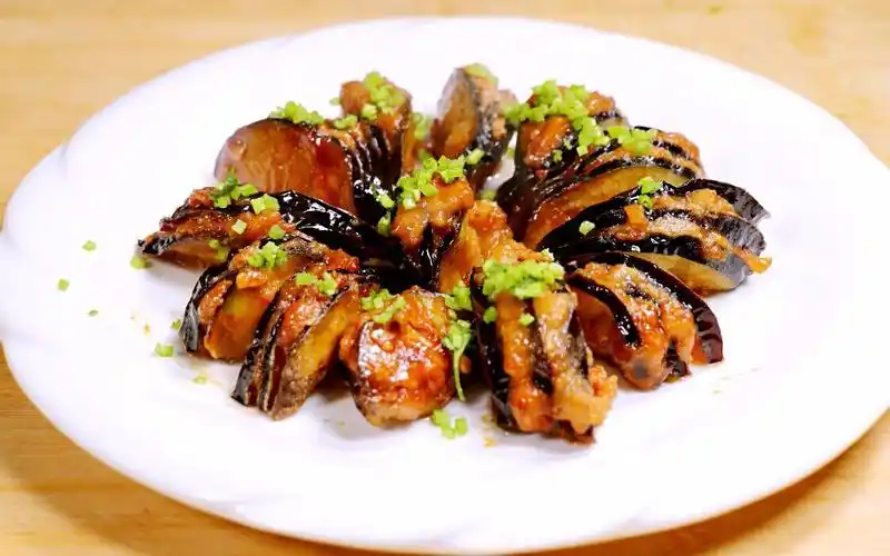 教你做佛手茄子,造型美观又美味.@小彪美食_哔哩哔哩_bilibili