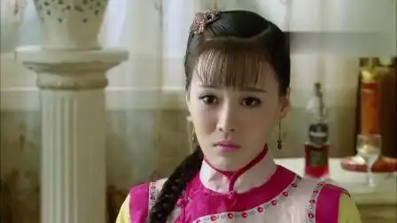 末代皇帝传奇:婉容天天抽大烟,这颓废的样子好让人心疼!