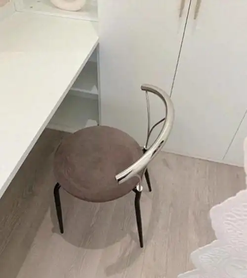 江苏一位49岁阿姨因家太整洁走红家里无一丝俗气太治愈了