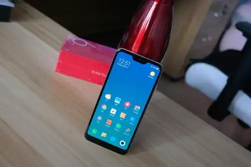 最便宜刘海屏 4000mah大电池续航给力!红米6 pro评测