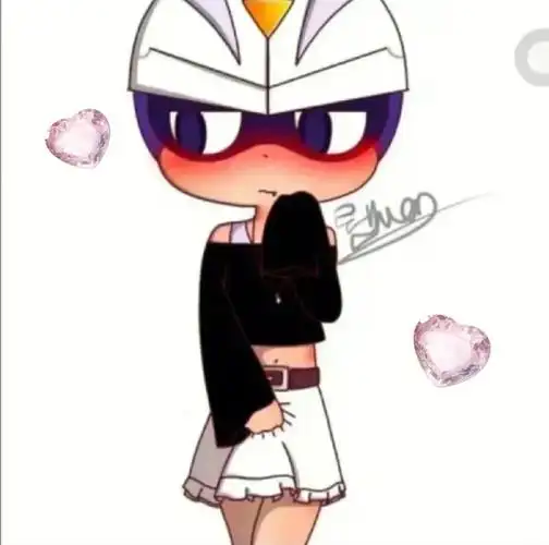 本来想找女仆装的,可是没找到#小心超人