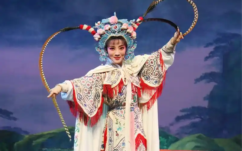 【越剧】《穆桂英挂帅·索粮》陈雯婷 屠少桦