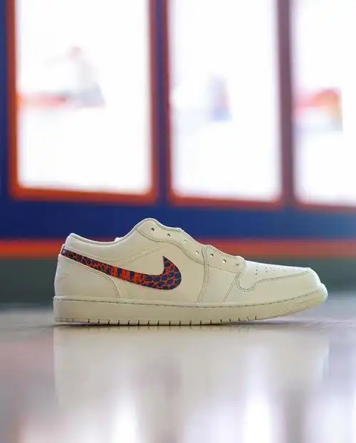 来头真不小!|aj1_新浪新闻