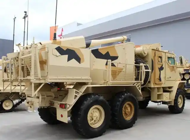 尤其是具备自主机动能力的自行火炮,2016年,俄罗斯曝光了一款120毫米