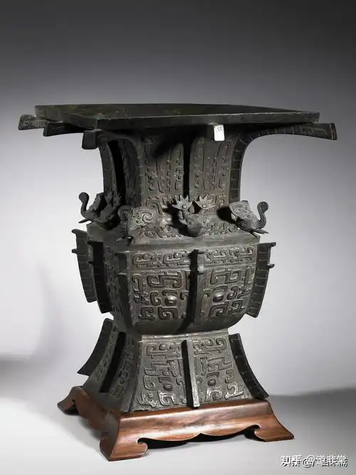 台北故宫博物院所藏商代青铜器再证商汤伐桀劫掠夏天子青铜重器