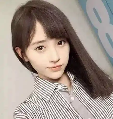 这……鼻子是团购半价整的吧?一个个同步崩坏了