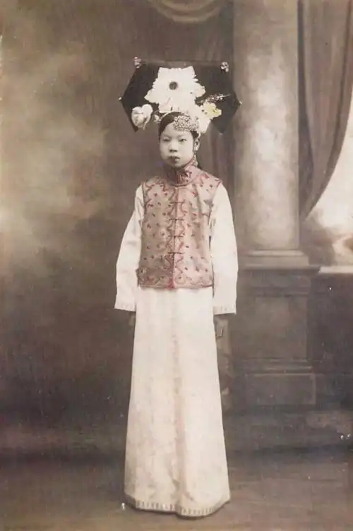 这还是嫔妃,容嬷嬷都比她漂亮.@小胡豆有话说的动态