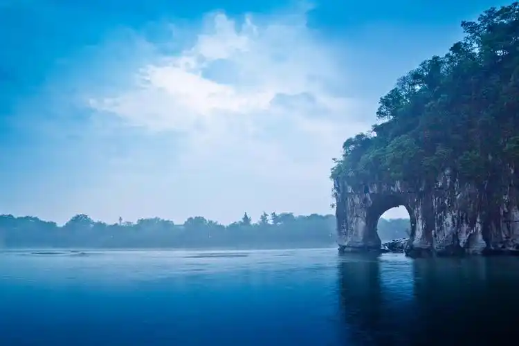 桂林山水课件图片