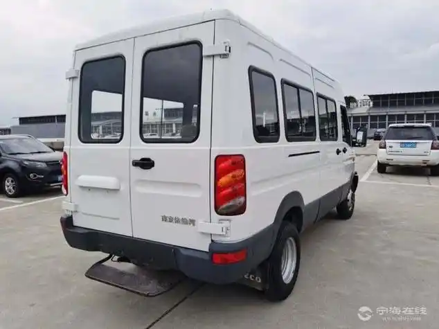 柴油依维柯的油耗30t柴油依维柯百公里油耗