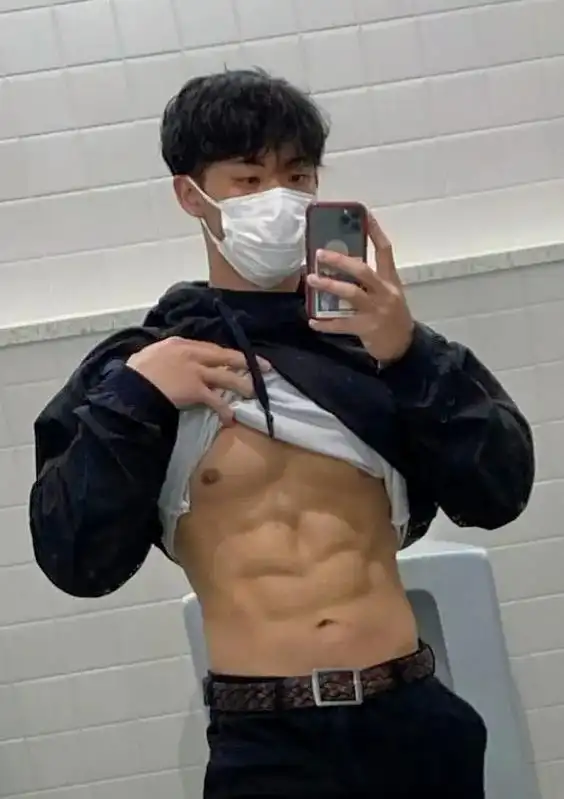 身高177#腹肌 #模特 #自律 #健身 #fyp - 抖音